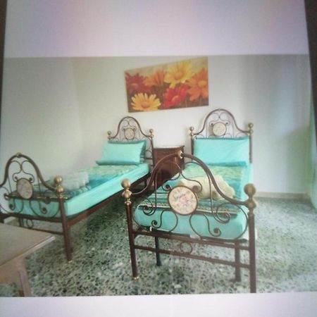Casa Silvio Apartment Тори дел Бенако Екстериор снимка